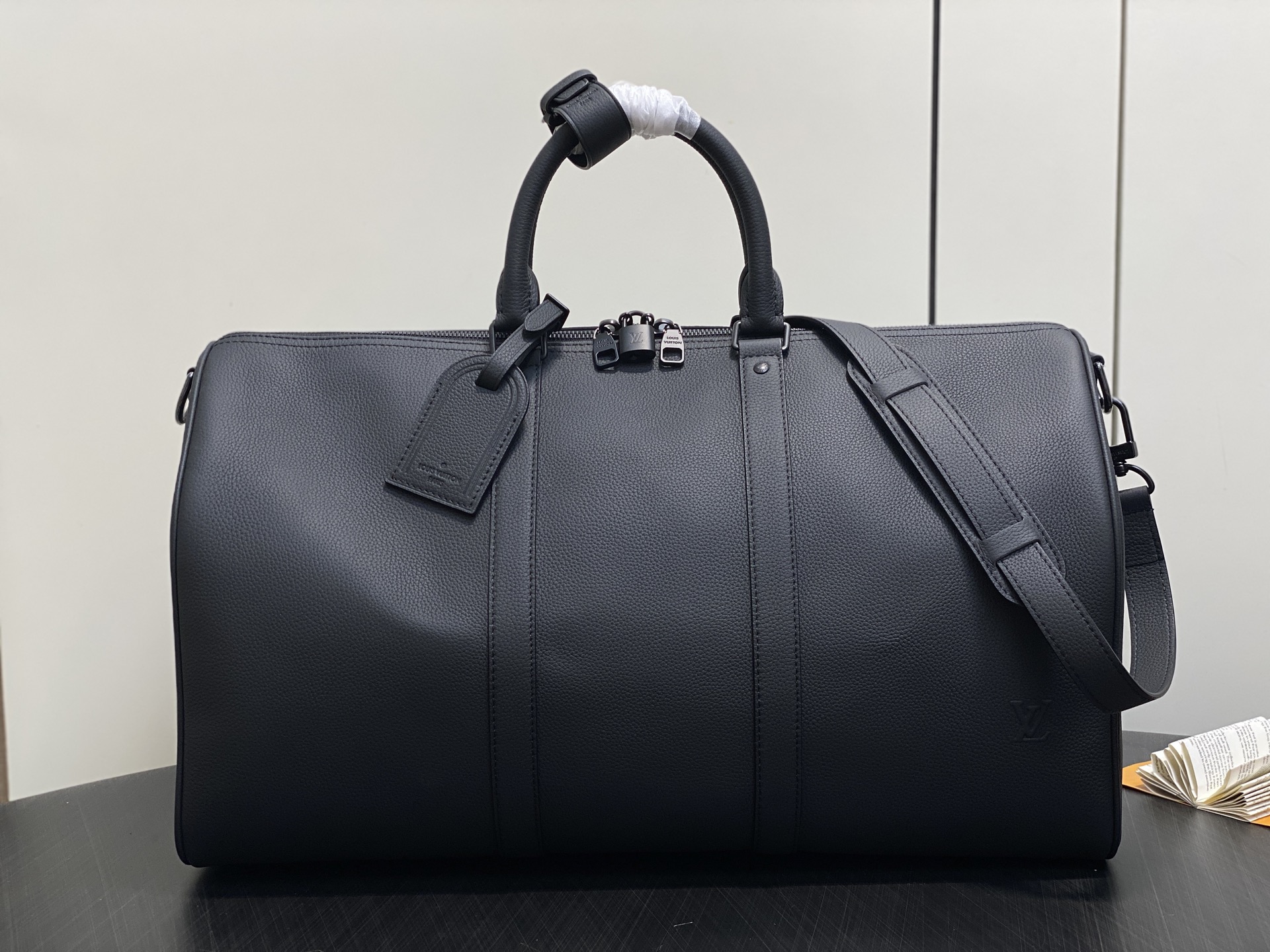 【顶级原单】M26118黑色 商务全皮旅行袋 KEEPALL BANDOULIÈRE 50 旅行袋 本款