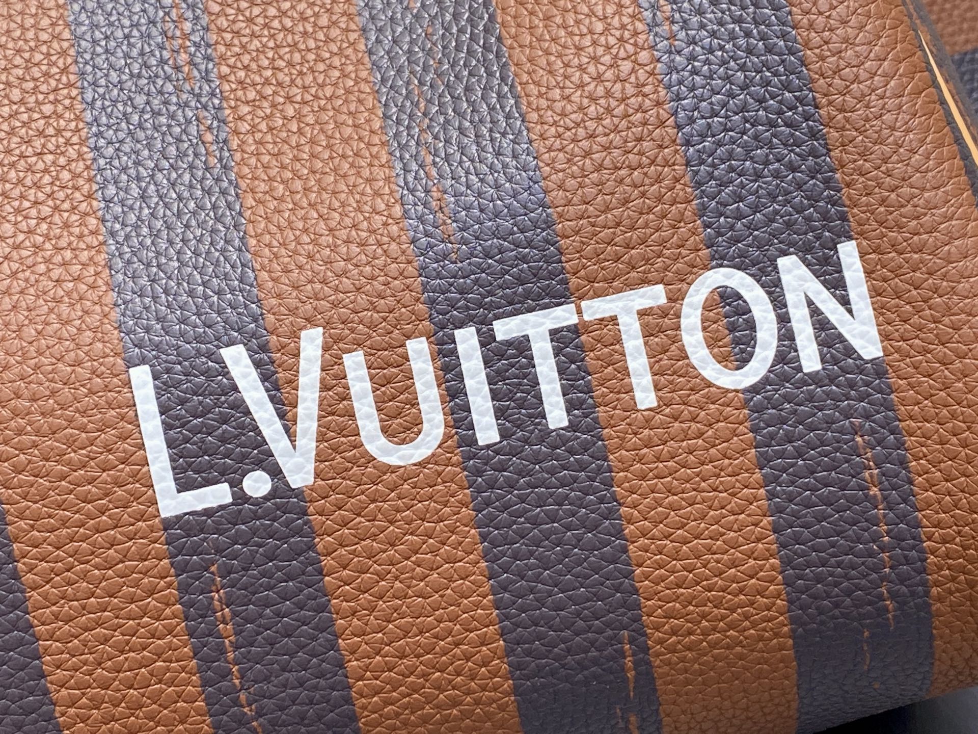 【顶级原单】M14064咖啡条纹 全皮speedy枕头包 SPEEDY BANDOULIÈRE30 手袋