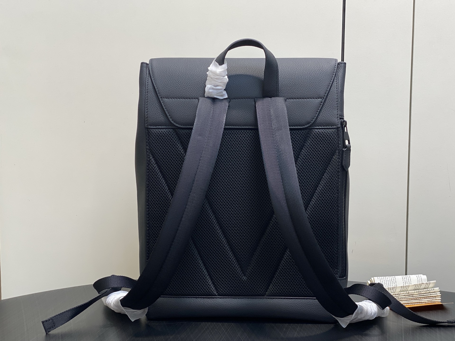 【顶级原单】M15262黑色 全皮商务双肩包 FASTLINE 双肩包 Fastline Hx双肩包取材