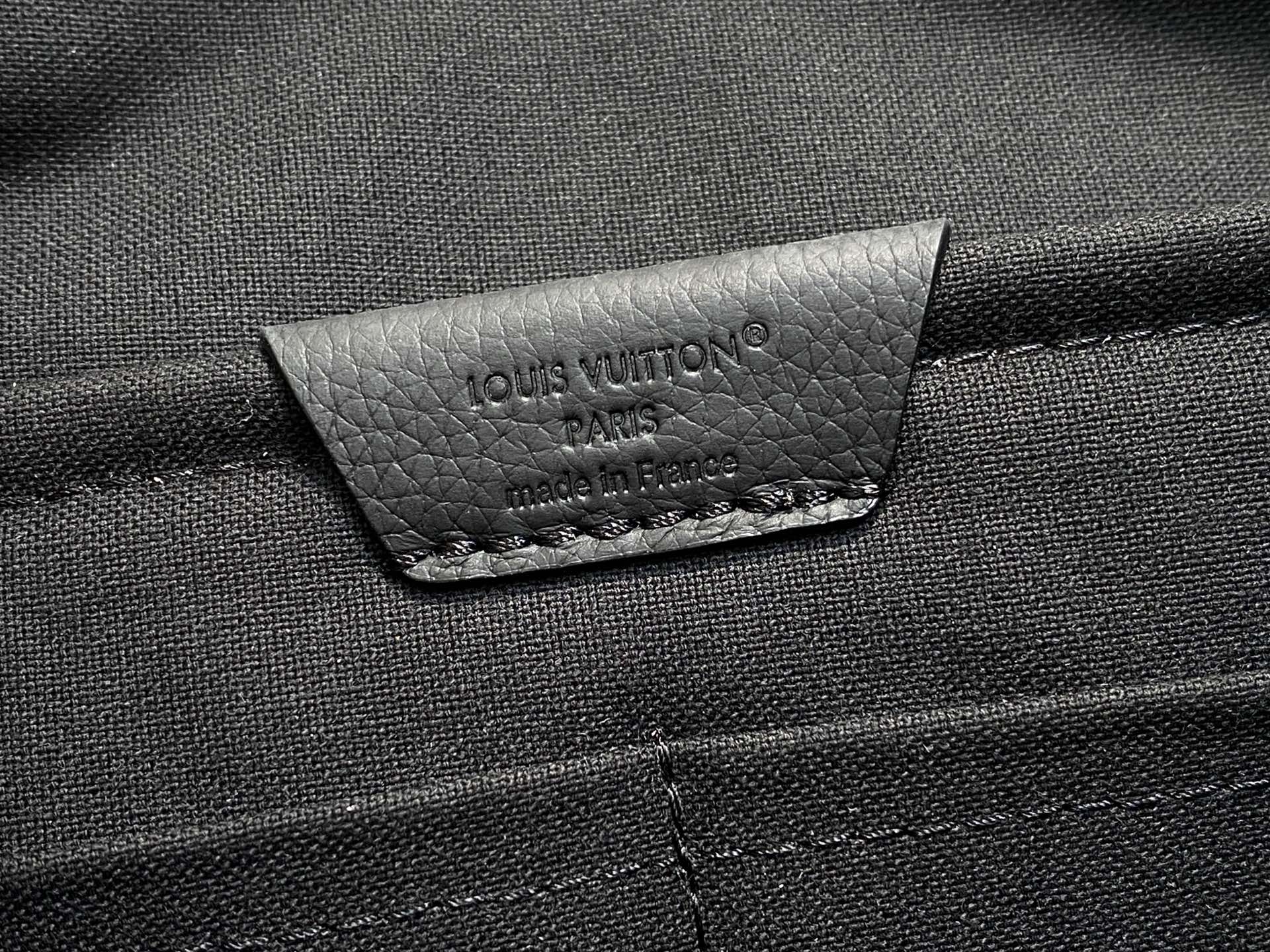 【顶级原单】M15262黑色 全皮商务双肩包 FASTLINE 双肩包 Fastline Hx双肩包取材