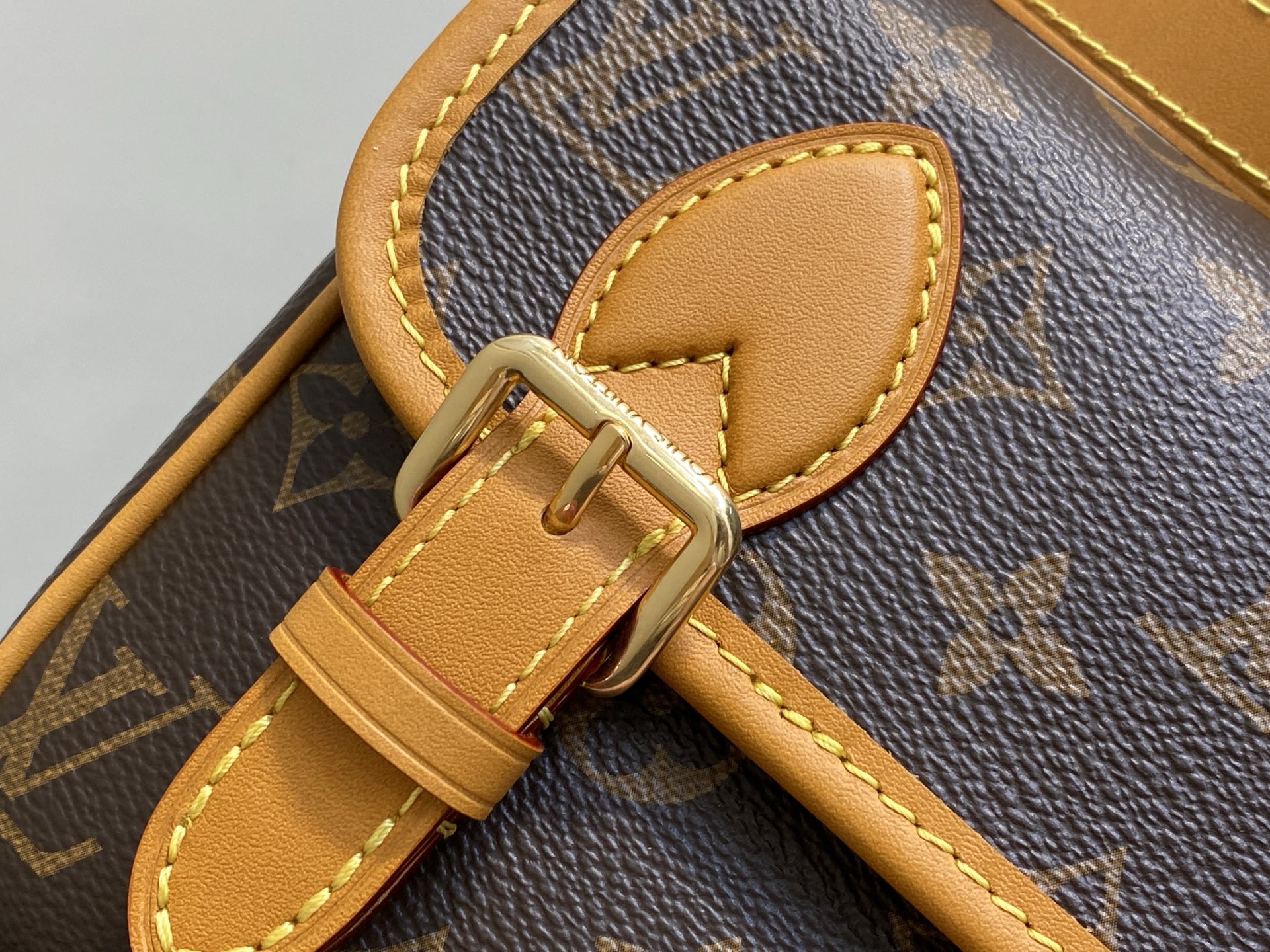 【顶级原单】M26805老花 迷你小邮差包 当季新款 SATCHEL 迷你手袋 本款 Satchel 迷