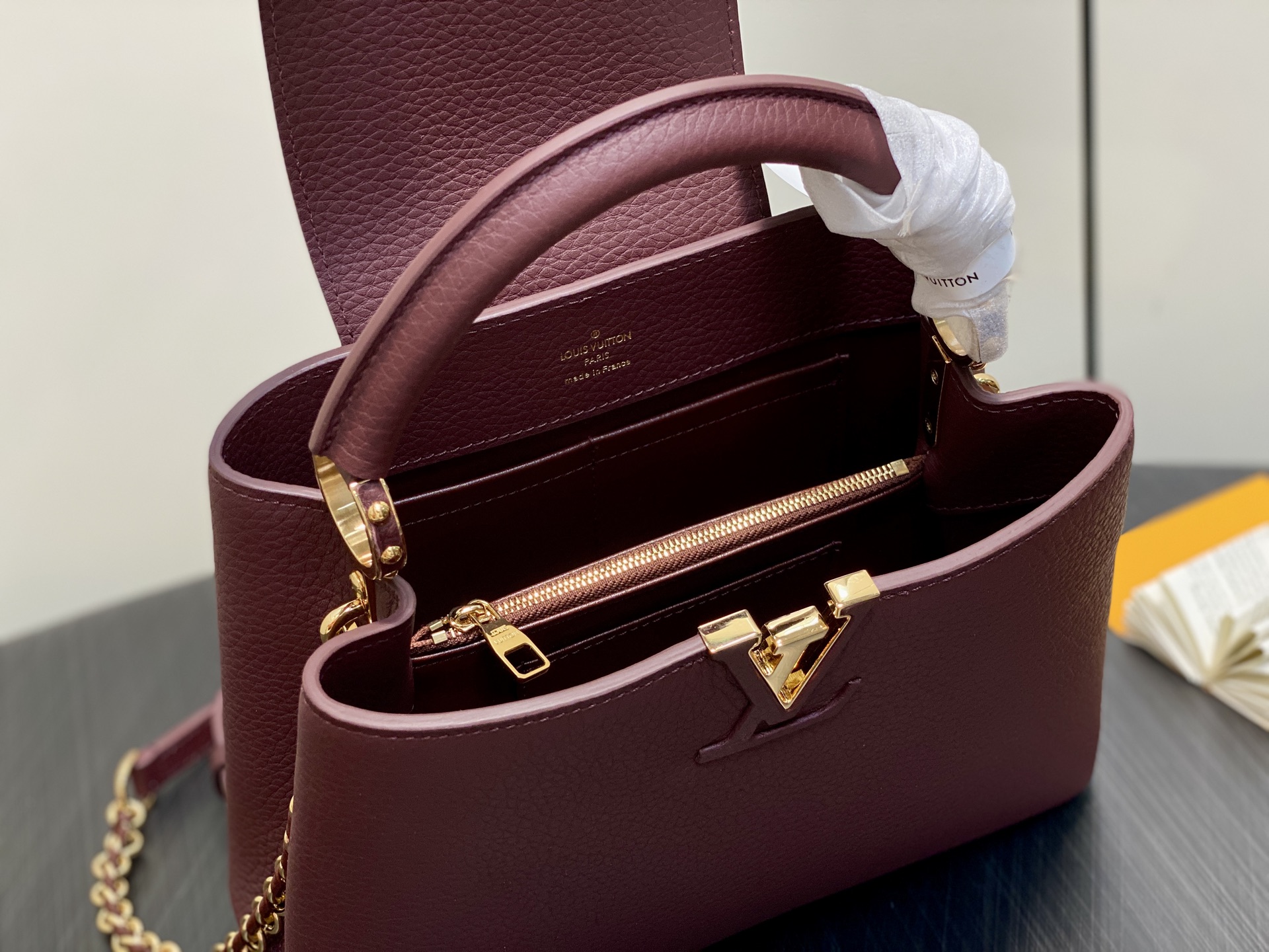 【顶级原单】M25893酒红色 全皮cap那英款系列 Capucines bb 手袋 m25893 酒红