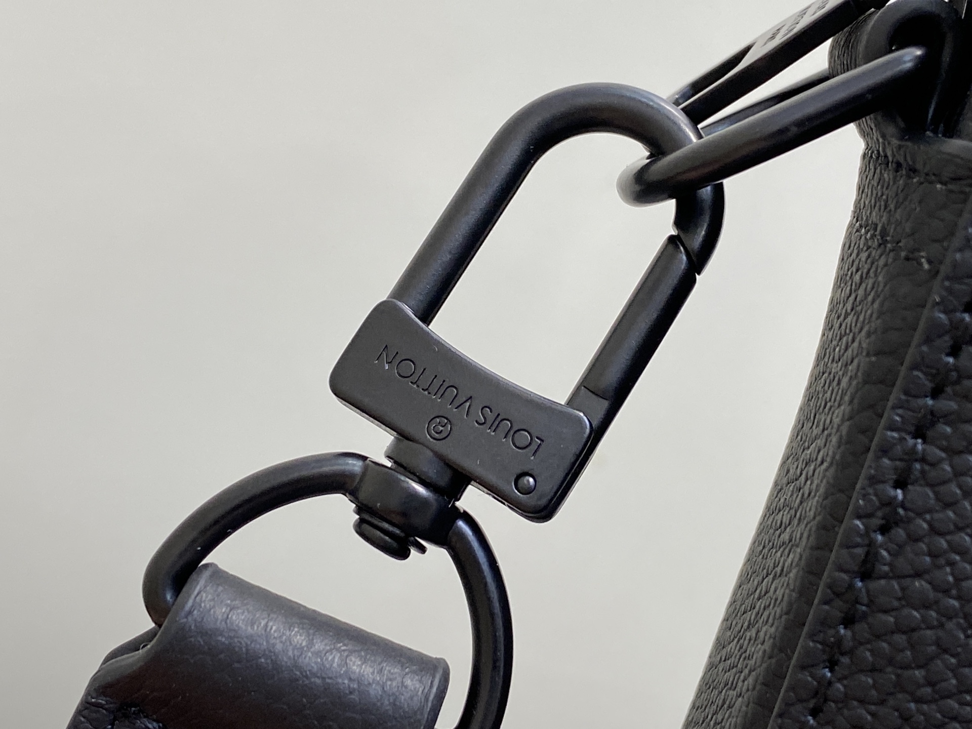 【顶级原单】M15258黑色 全皮商务公文包 GATE 公文包 Gate hx公文包选用蜡面牛皮革塑造轻