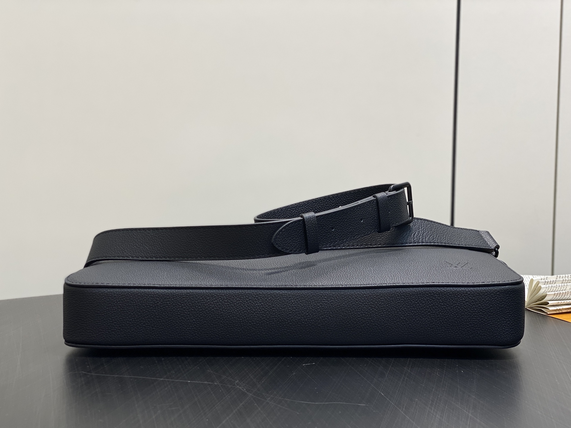 【顶级原单】M15258黑色 全皮商务公文包 GATE 公文包 Gate hx公文包选用蜡面牛皮革塑造轻