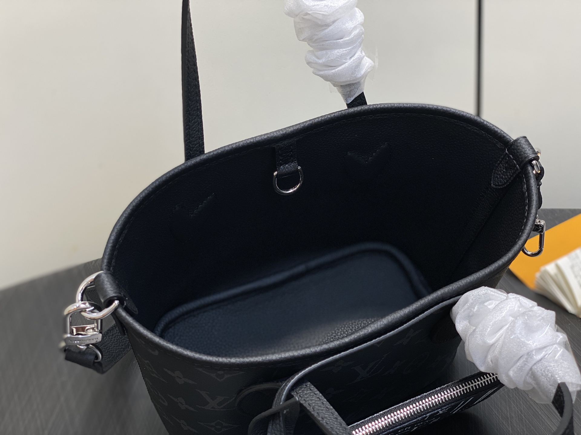 【顶级原单】M15210黑花黑色 双面购物袋 Neverfull Bandouliere Inside 