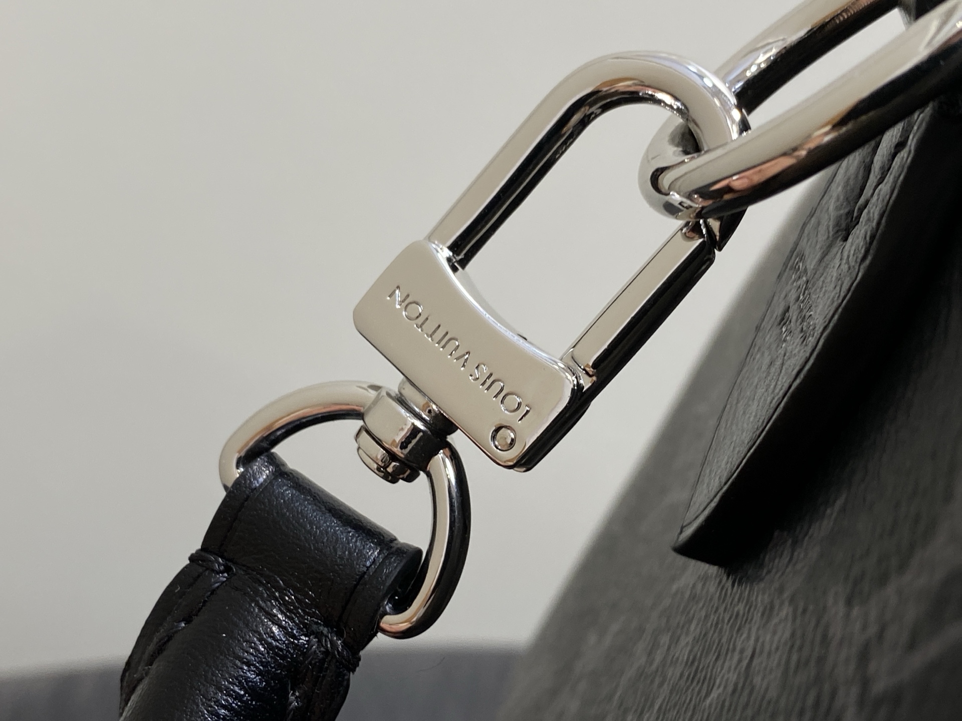 【顶级原单】M15102黑花 speedy枕头包 本款 Speedy Soft 30 手袋 出自 LV 