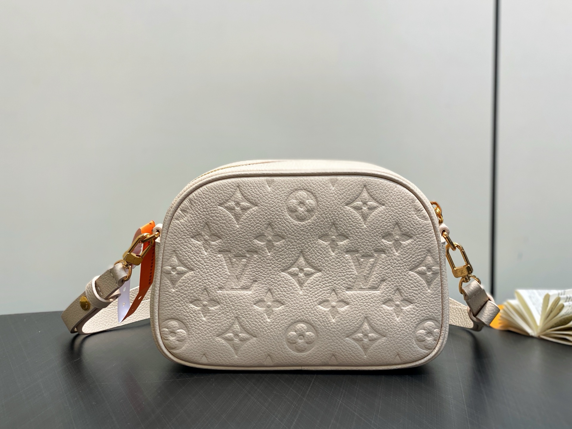 【顶级原单】M26509白色 全皮相机包 TINY CAMERA BAG 手袋 m25518 黑色 m2