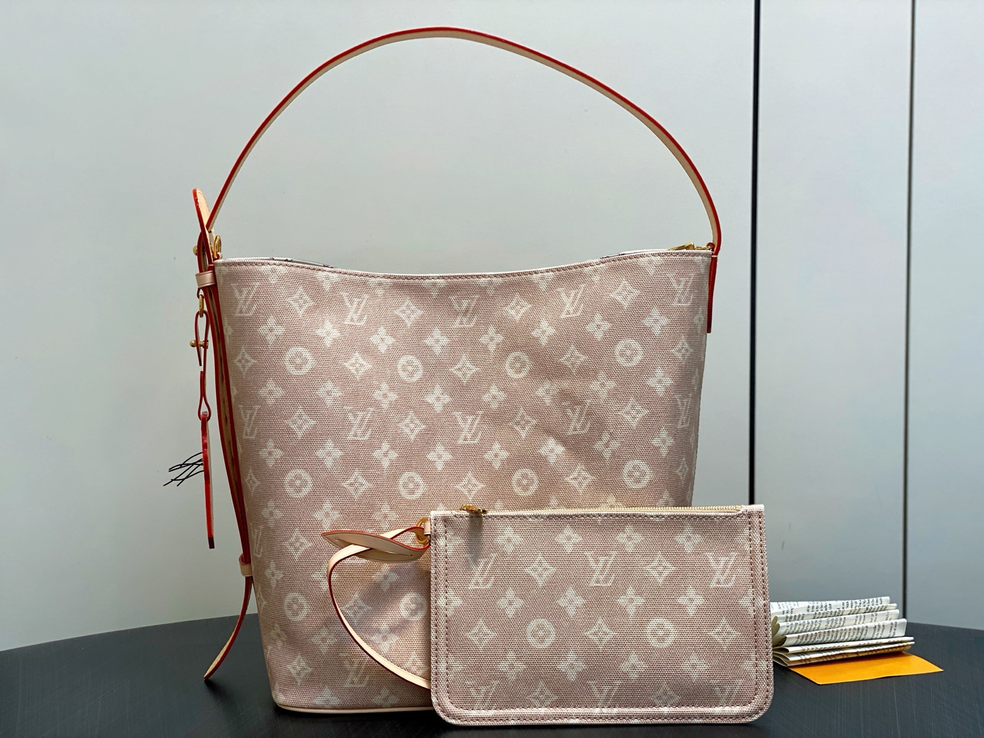 【顶级原单】M25727猫咪 大号水桶包 当季新款 ALL IN 大号手袋 本款 All In 大号手袋