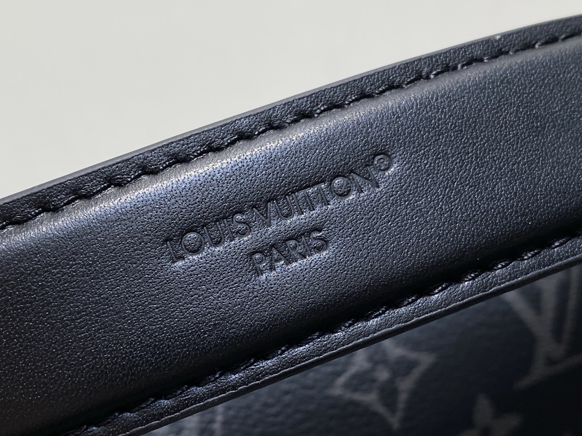 【顶级原单】M26226黑花 软盒子链条包 SIDE TRUNK EAST WEST 中号手袋 Side