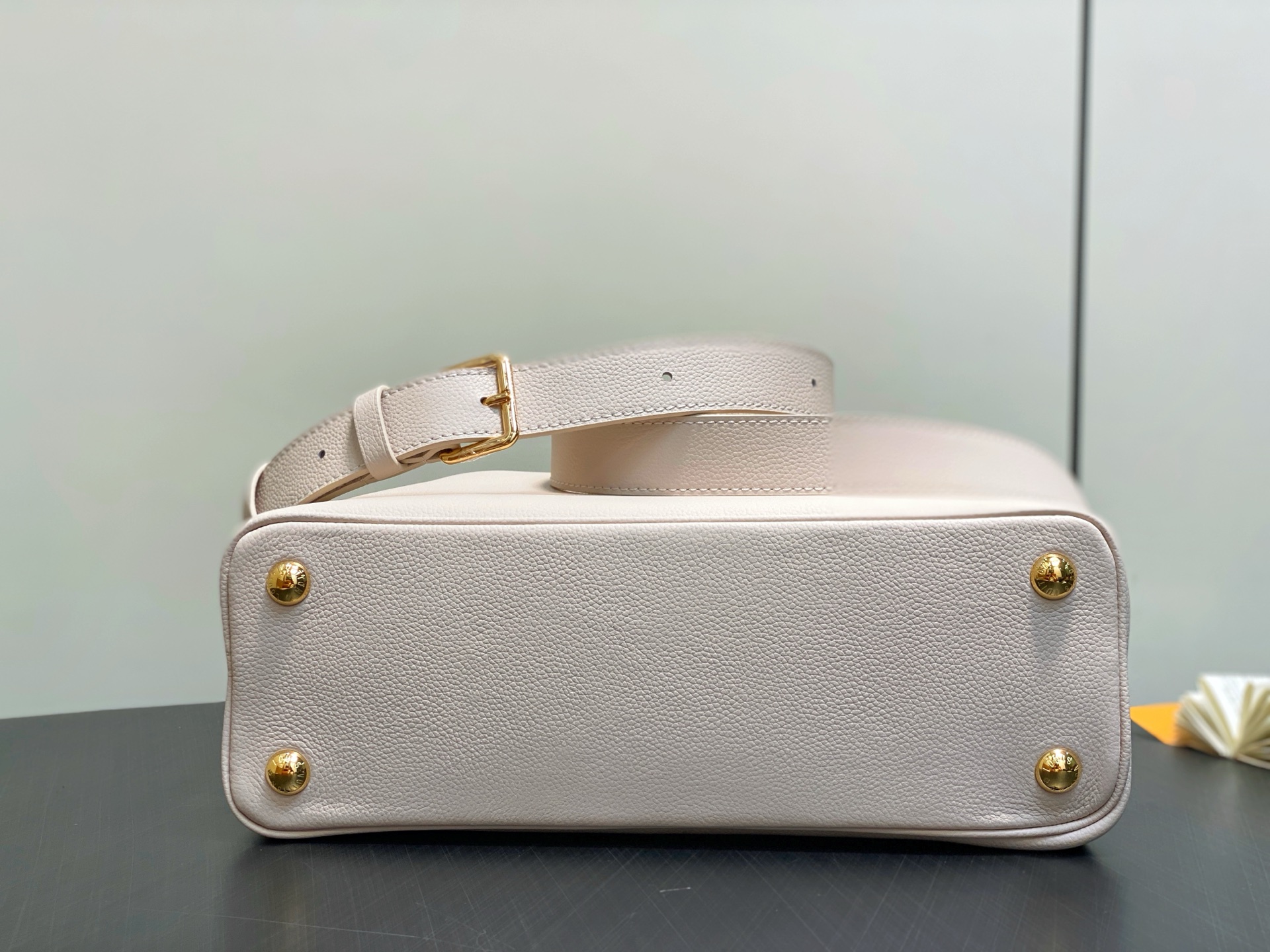 【顶级原单】M14370米白 全皮cap那英款 Capucines Souple 中号手袋 M14371