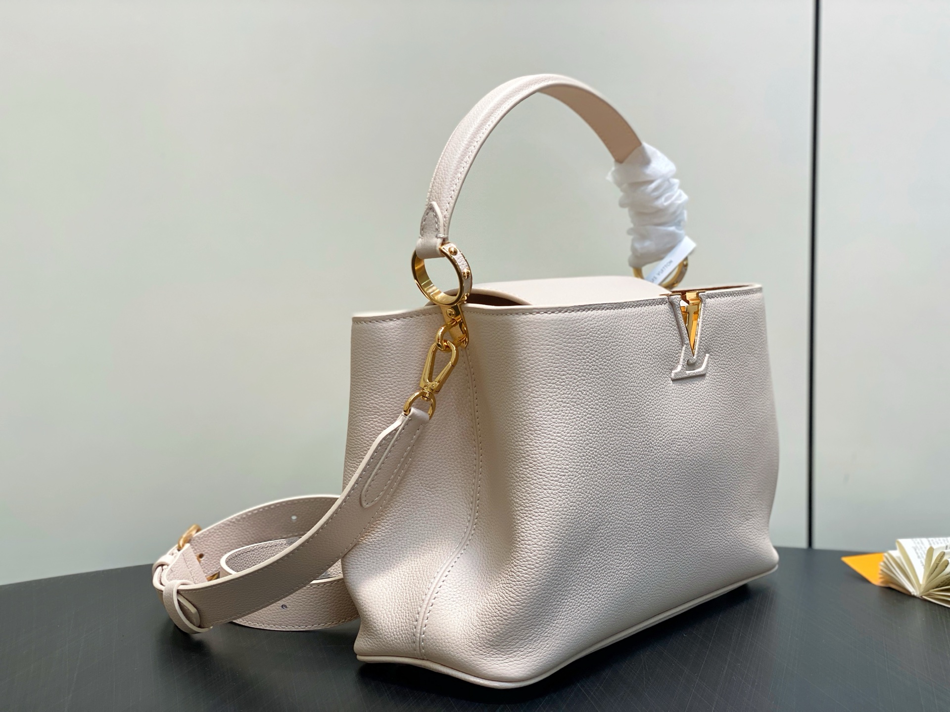 【顶级原单】M14370米白 全皮cap那英款 Capucines Souple 中号手袋 M14371