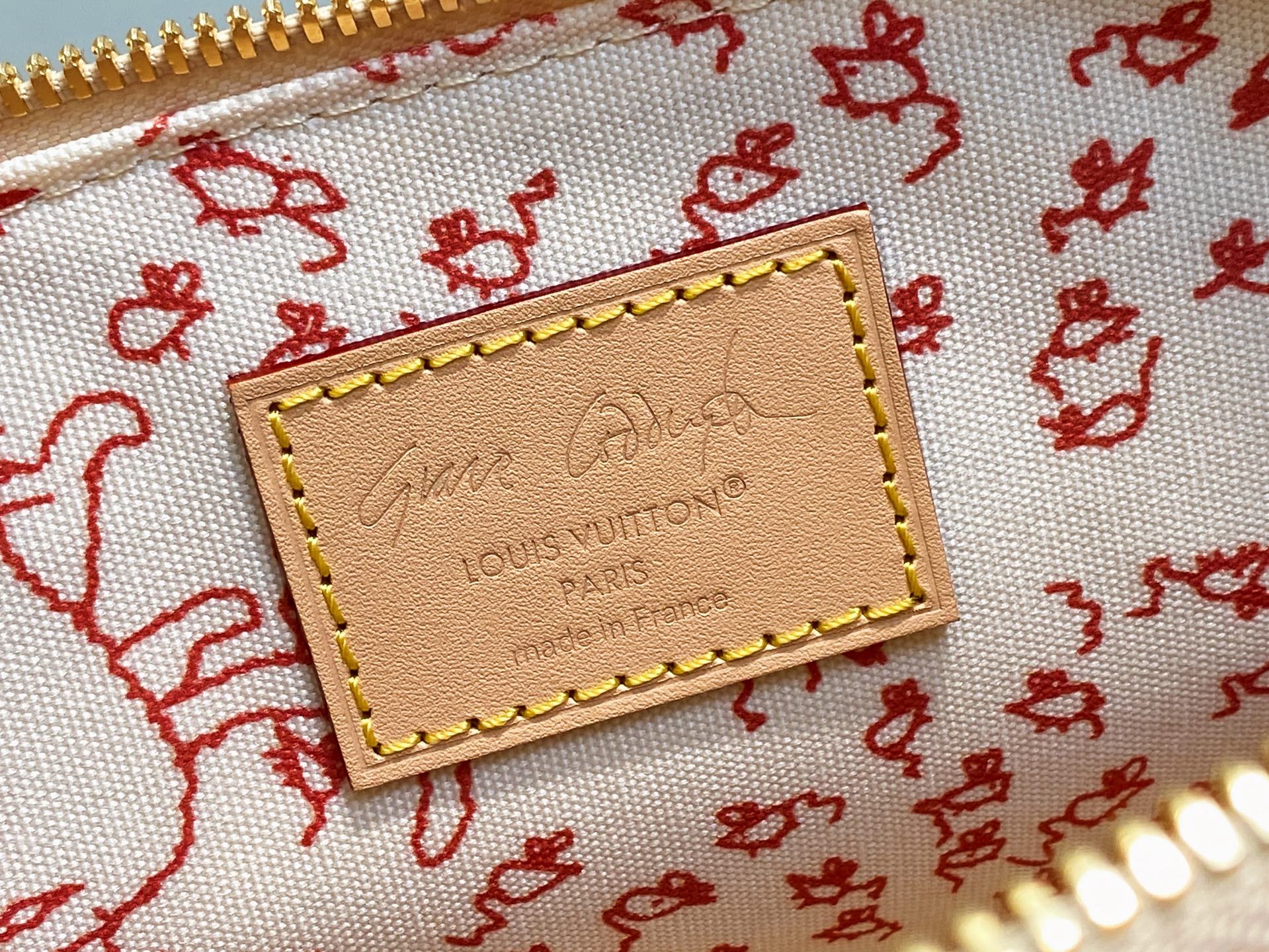 【顶级原单】M25728猫咪 小号贝壳包 本款 Alma BB 手袋 出自路易威登与 Grace Cod