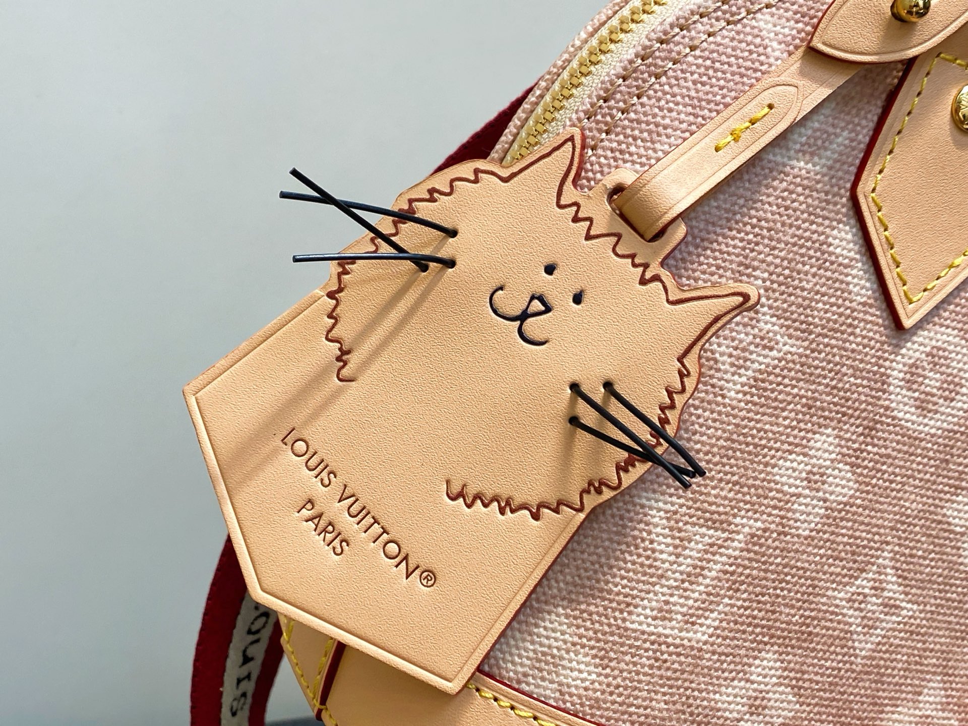 【顶级原单】M25728猫咪 小号贝壳包 本款 Alma BB 手袋 出自路易威登与 Grace Cod