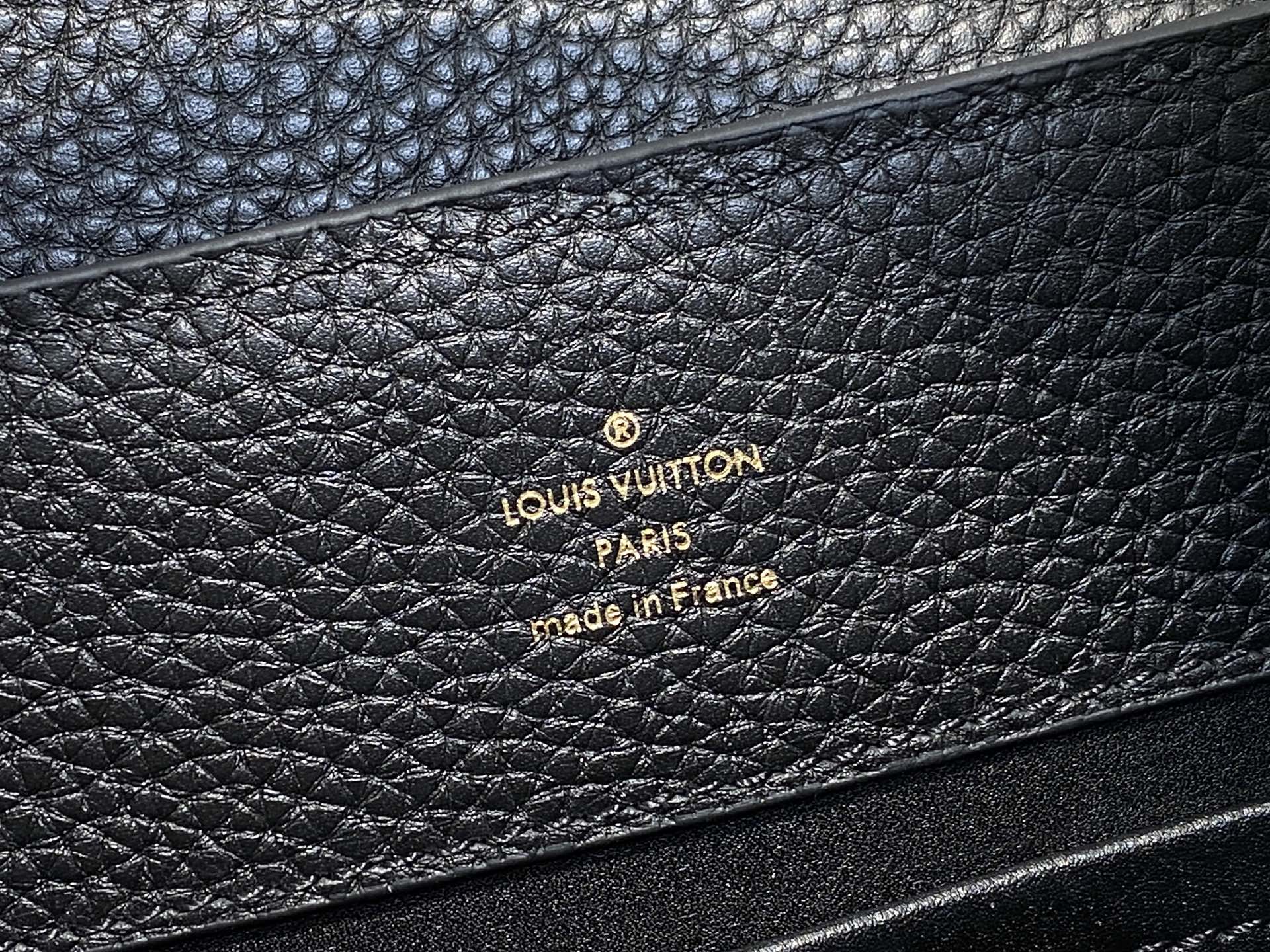 【顶级原单】M25862黑色 花朵链条全皮cap那英款 本款 Capucines BB手袋 为 Taur