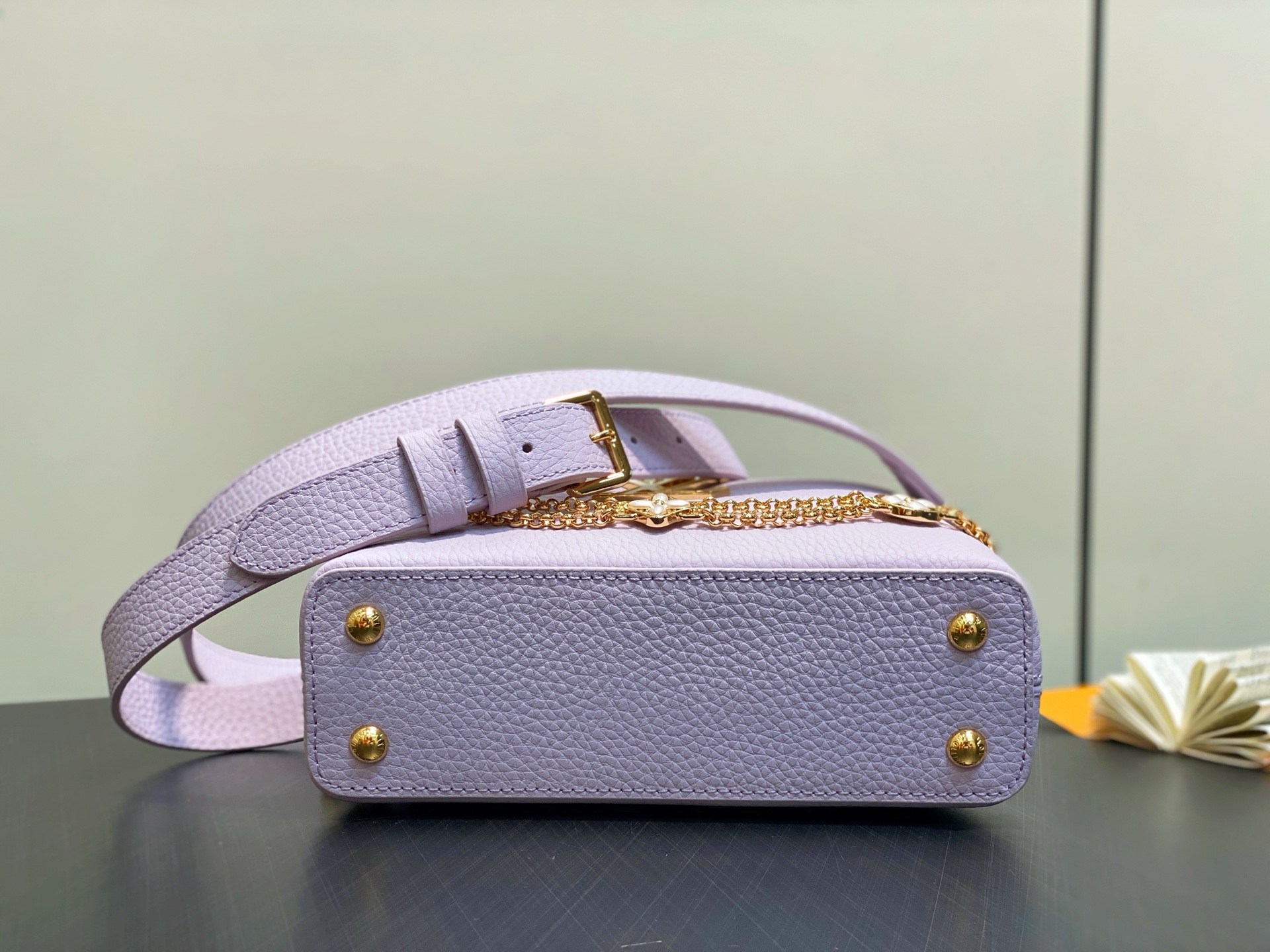 【顶级原单】M25862香芋紫 全皮链条cap那英款 Capucines 迷你手袋 本款 Capucin