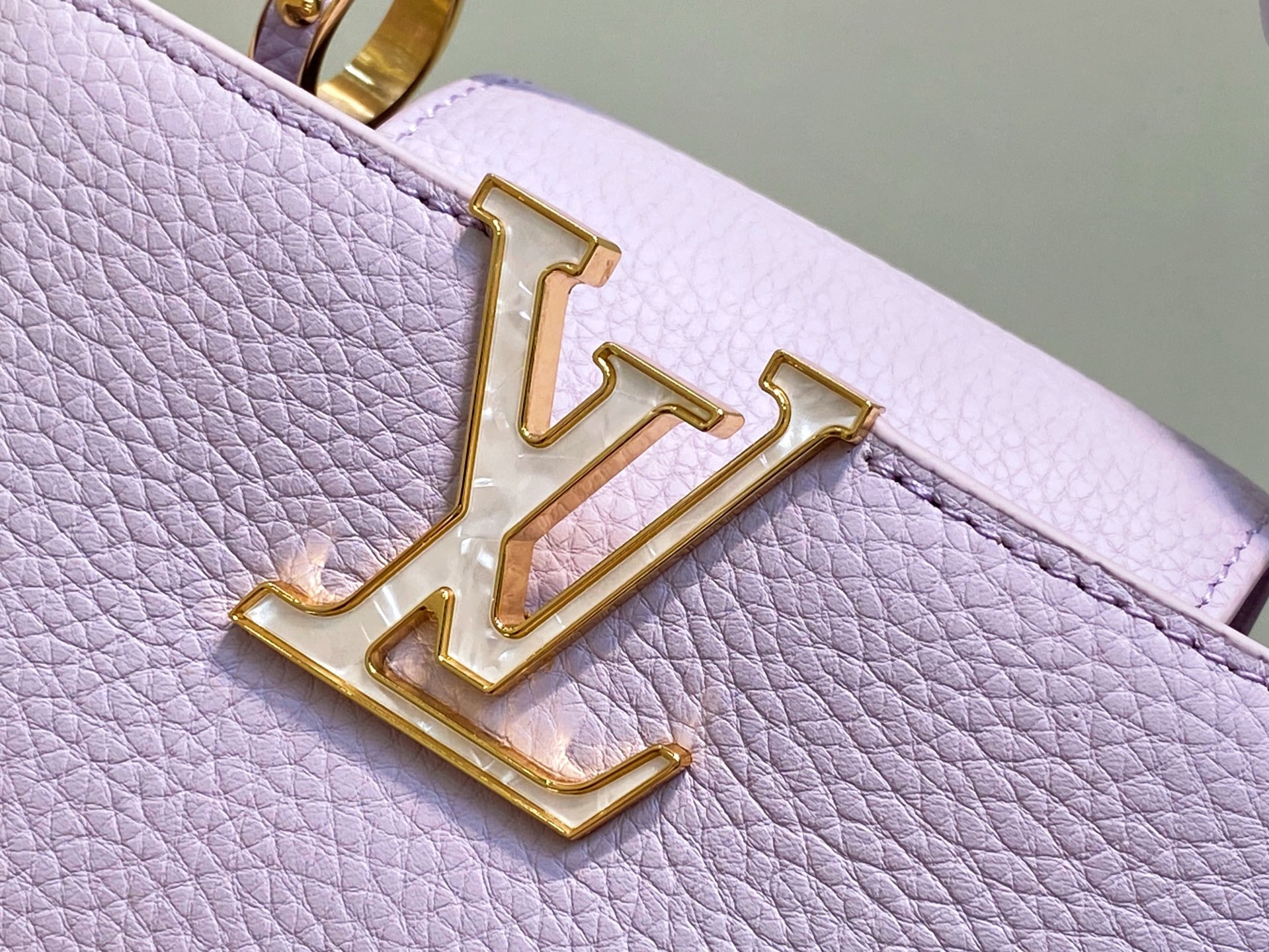 【顶级原单】M25862香芋紫 全皮链条cap那英款 Capucines 迷你手袋 本款 Capucin