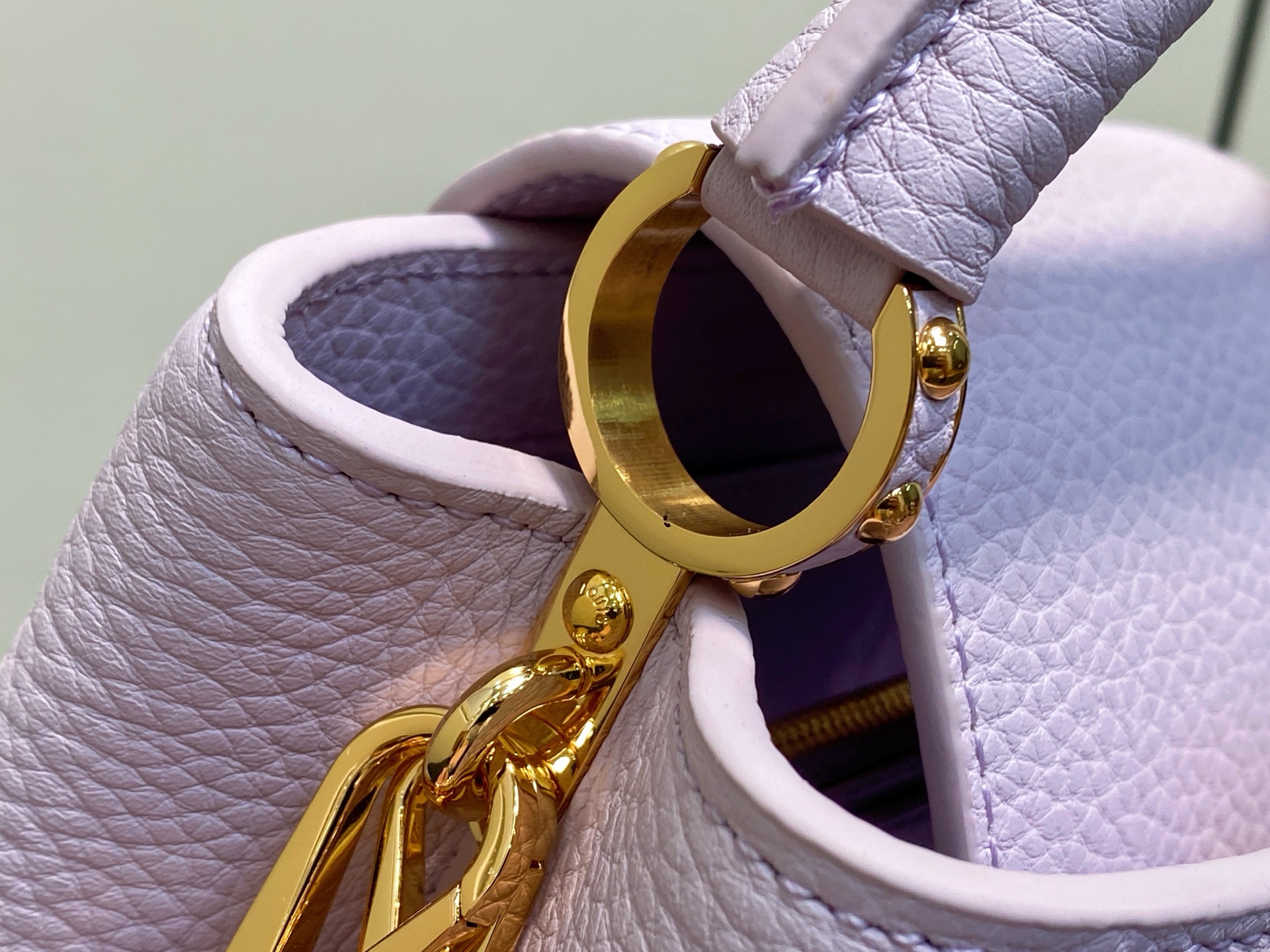 【顶级原单】M25862香芋紫 全皮链条cap那英款 Capucines 迷你手袋 本款 Capucin