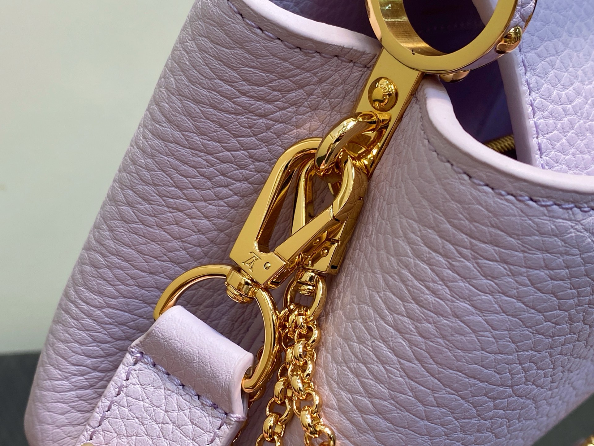 【顶级原单】M25862香芋紫 全皮链条cap那英款 Capucines 迷你手袋 本款 Capucin