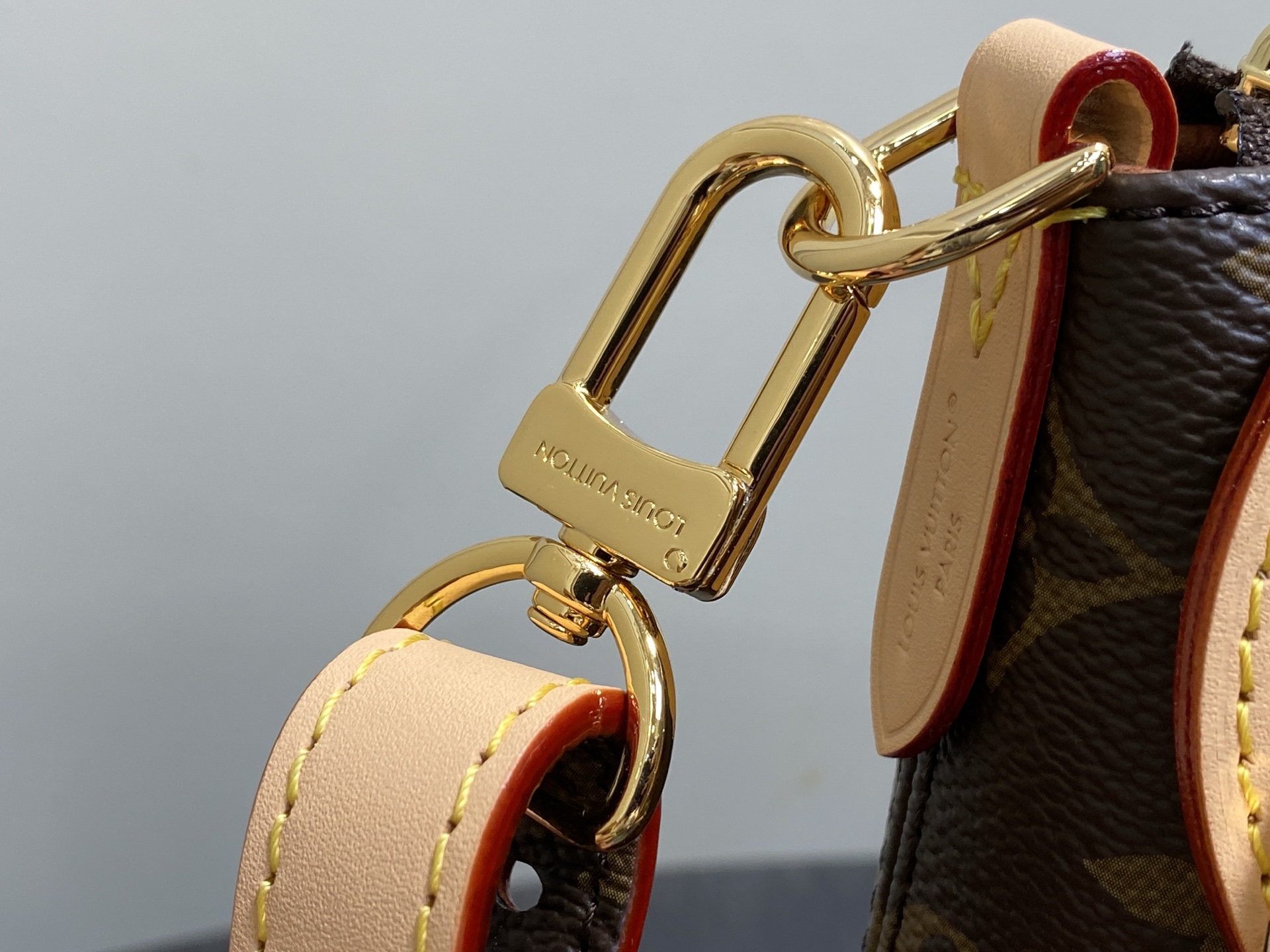 【顶级原单】M26532老花 饺子包斜挎包 Sac Neo Lockit PM 手袋 这款Neo Loc