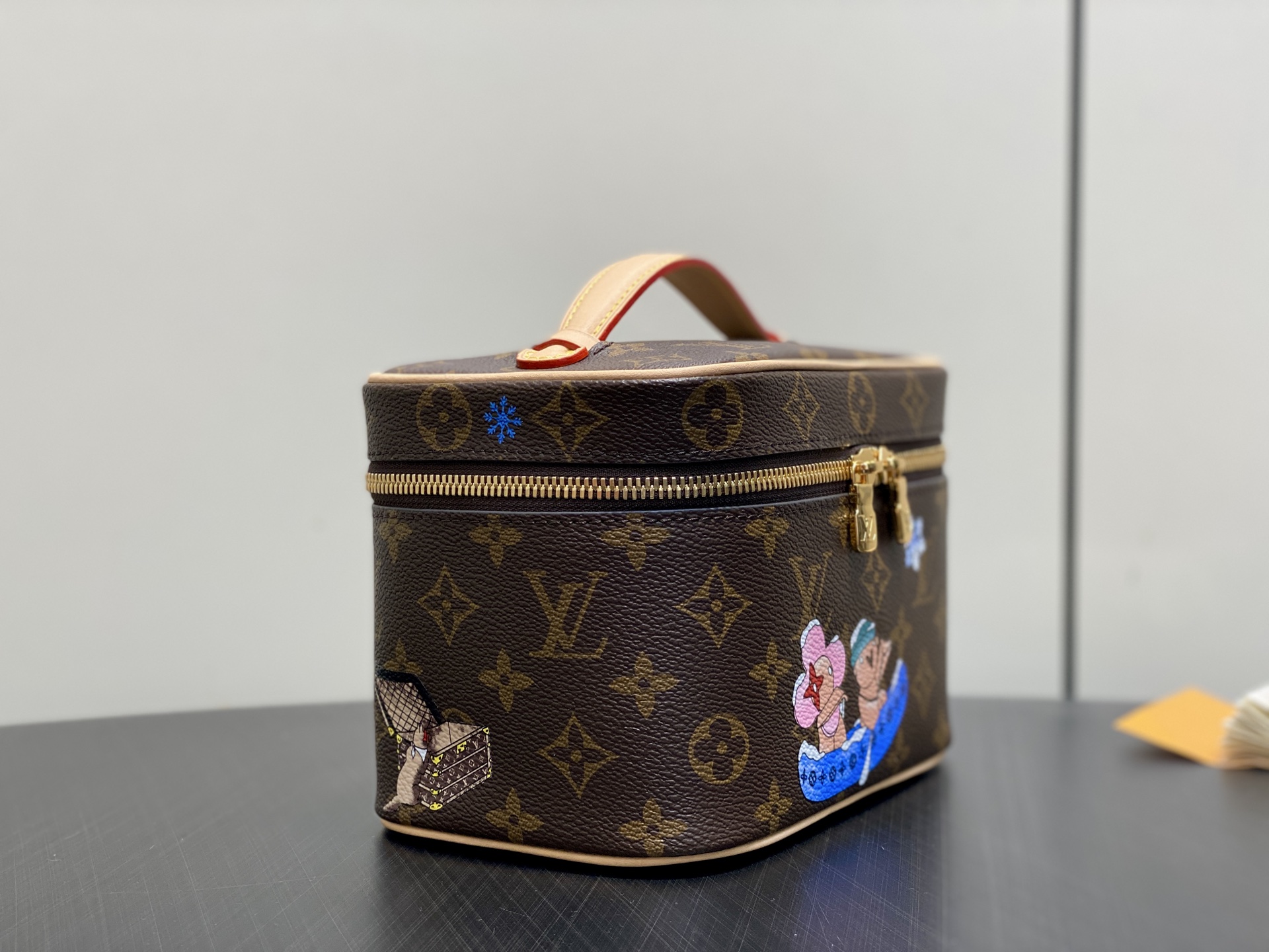 LV Style Beige Leather Bag Lookbook Reference image 2