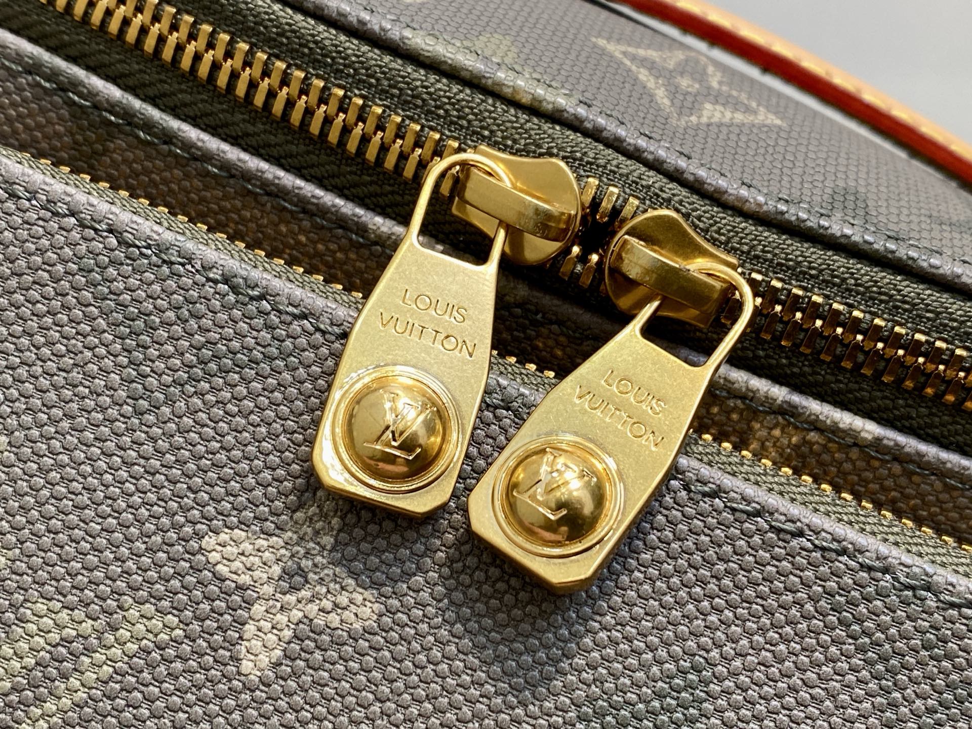 Louis Vuitton Rush Monogram Surplus everyday
