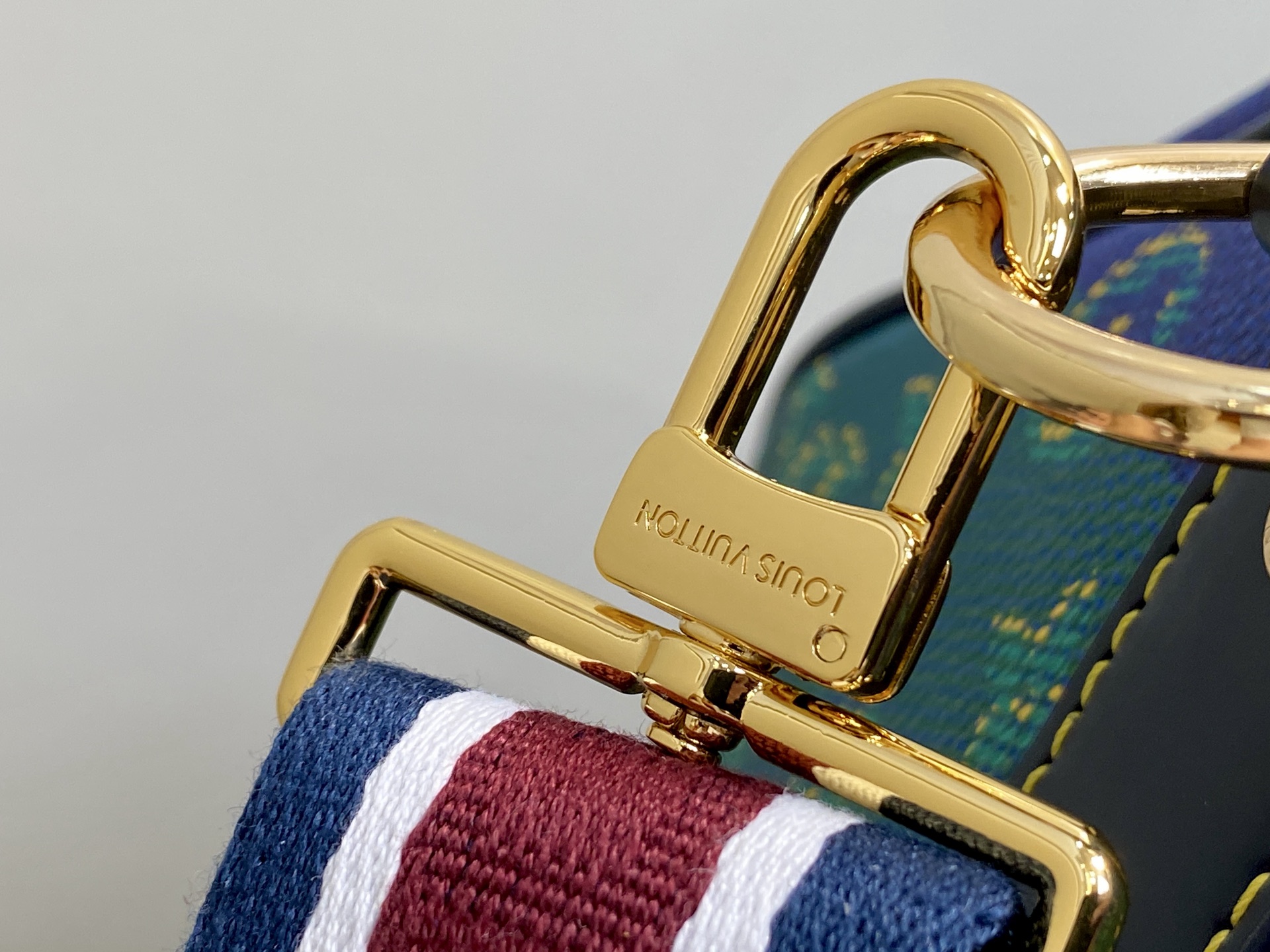 Louis Vuitton Keepall Bandouliere 50 Blue Green Monogram 50cm travel