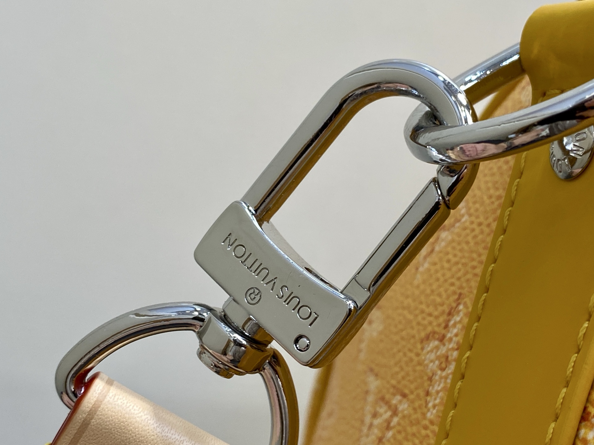 Louis Vuitton Keepall Bandouliere 45 Yellow Monogram 45 travel