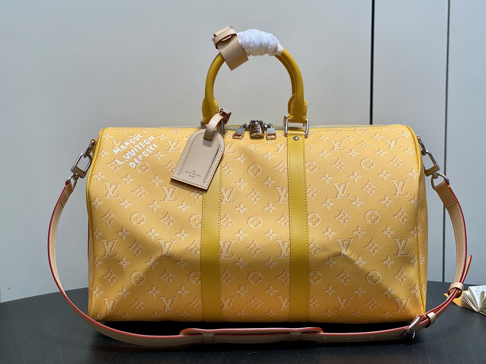 LV Style Beige Leather Travel Bag Lookbook Reference image 1