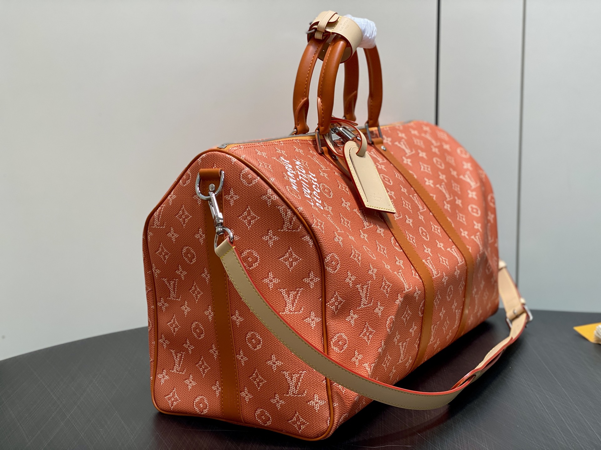 LV Style Beige Leather Travel Bag Lookbook Reference image 2