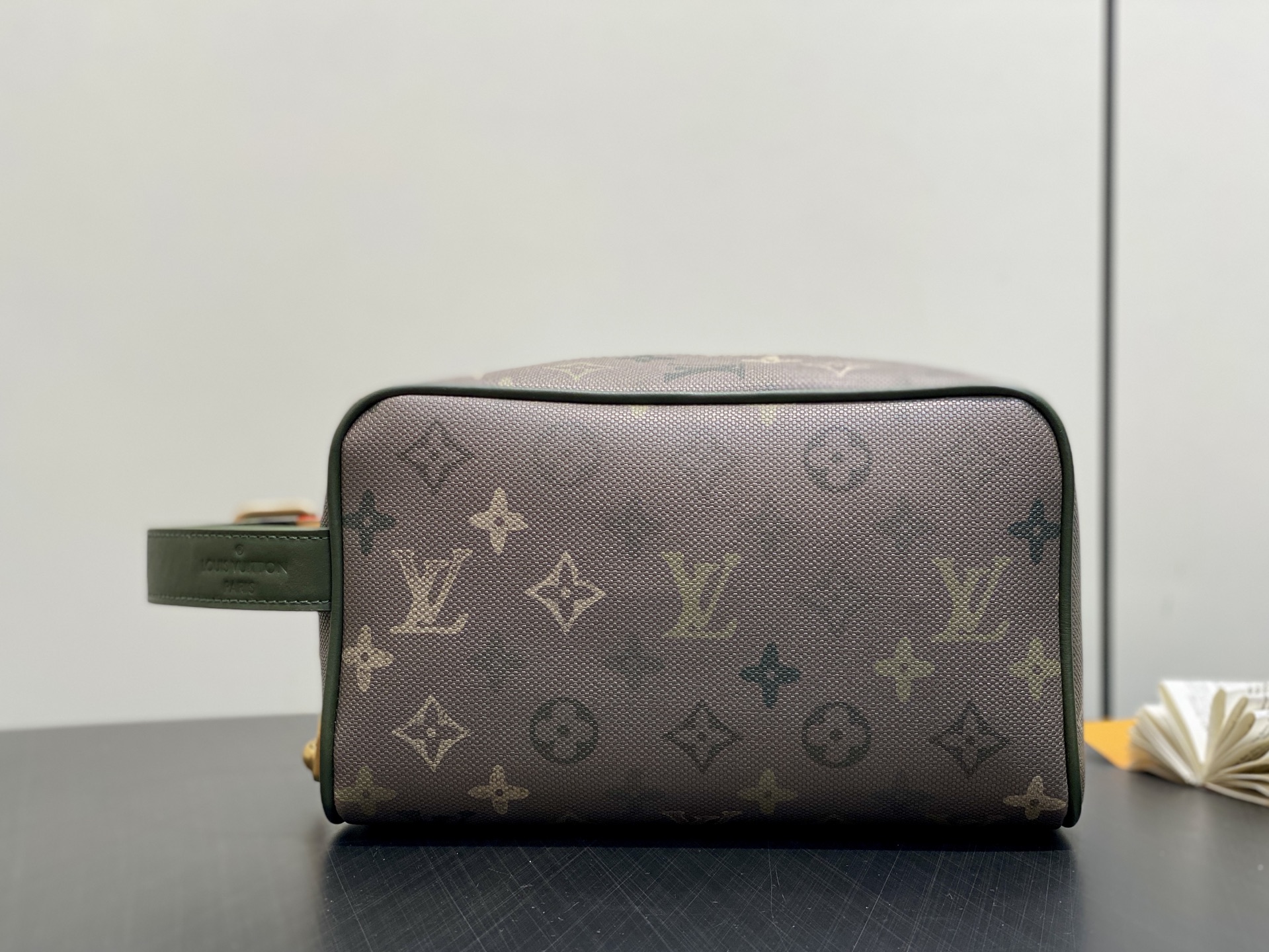 LV Style Beige Canvas Toiletry Bag Lookbook Reference image 1