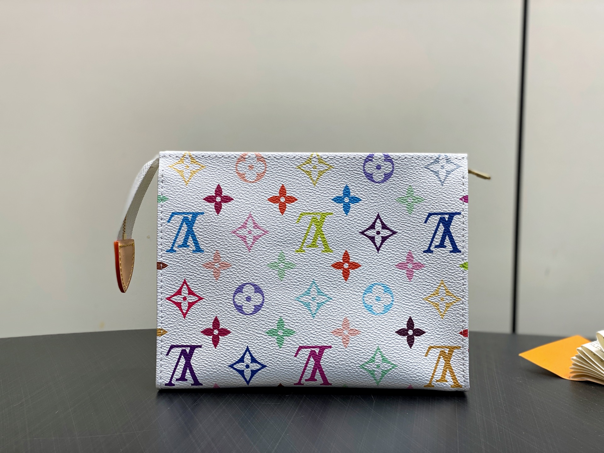 LV Style White Leather Travel Bag Bags Travel Bag detail image 3 from source 759903