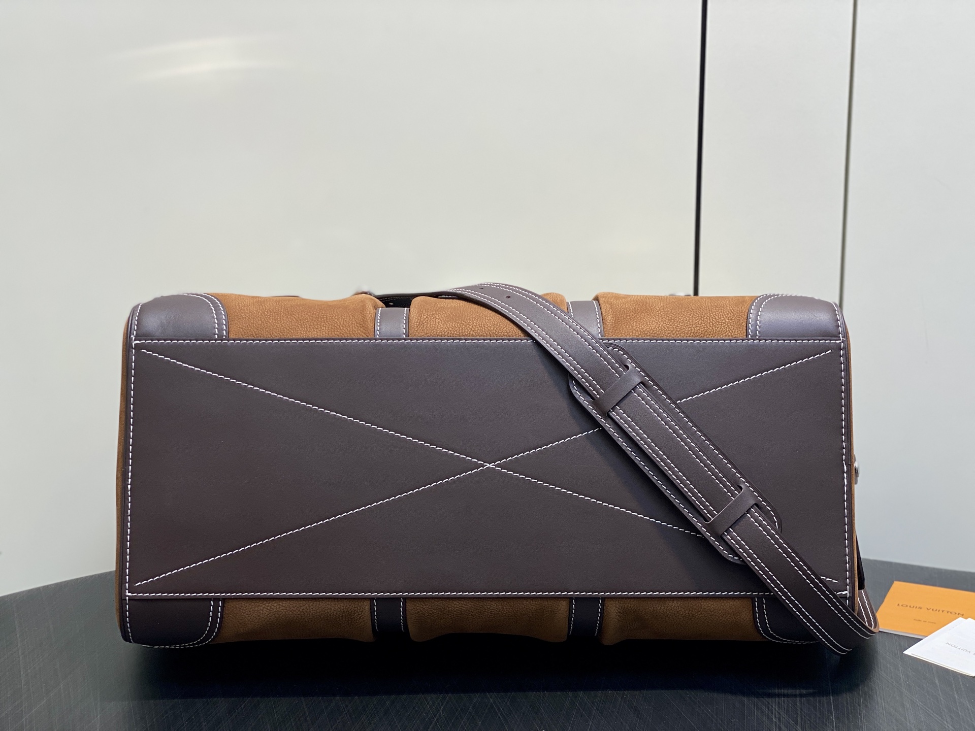 Louis Vuitton Keepall Bandouli re 50 Beige Monogram suede and brown 50cm travel
