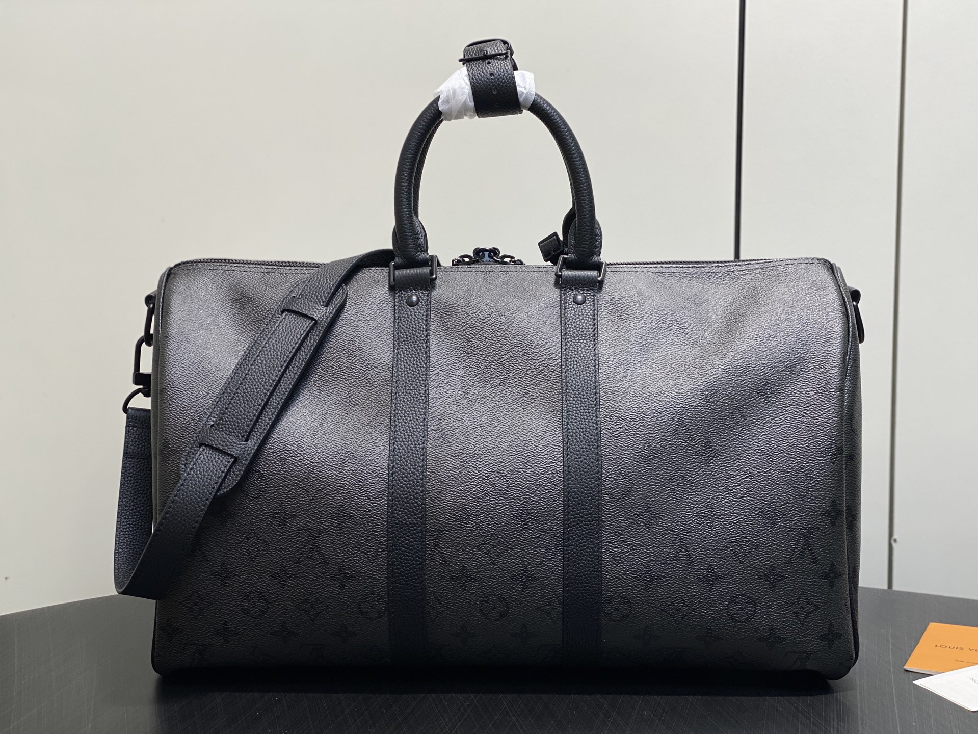 Louis Vuitton Keepall Bandouli re 45 black Monogram Midnight 45cm travel