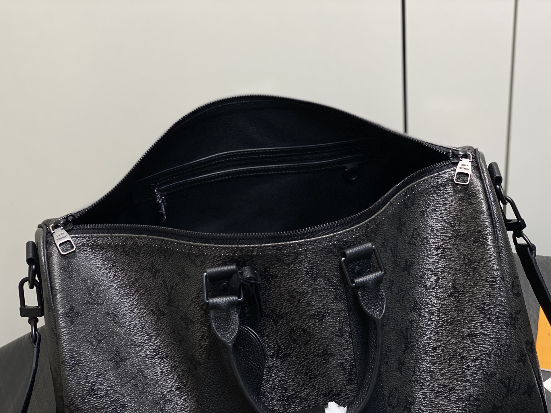 Louis Vuitton Keepall Bandouliere 45 Monogram Midnight 45cm travel