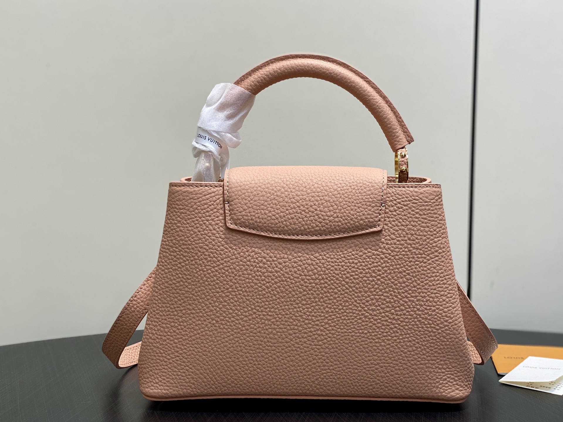 Louis Vuitton M28197 Pink BB crossbody everyday