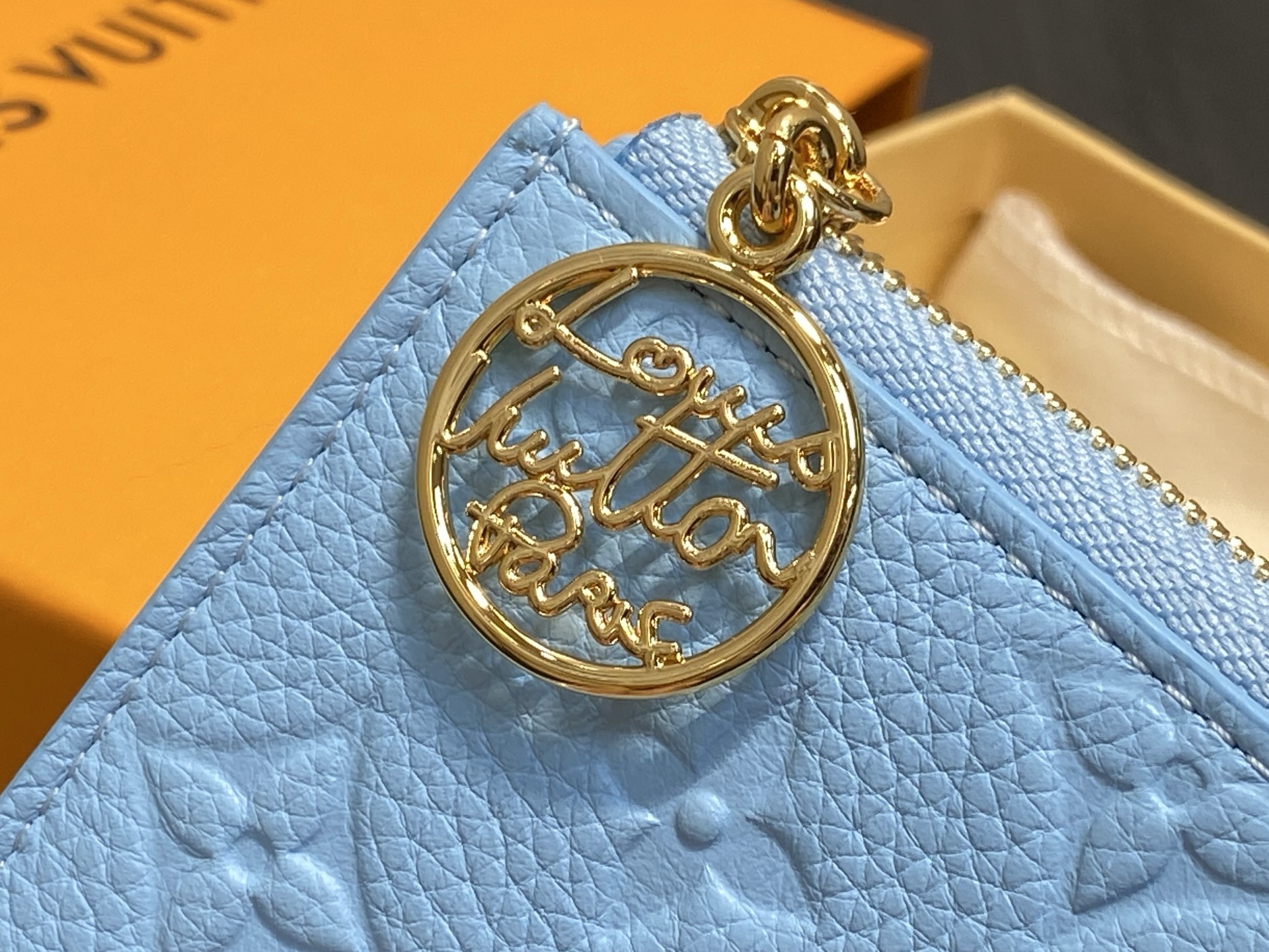 ZBHQLF HANDBAGS handbags