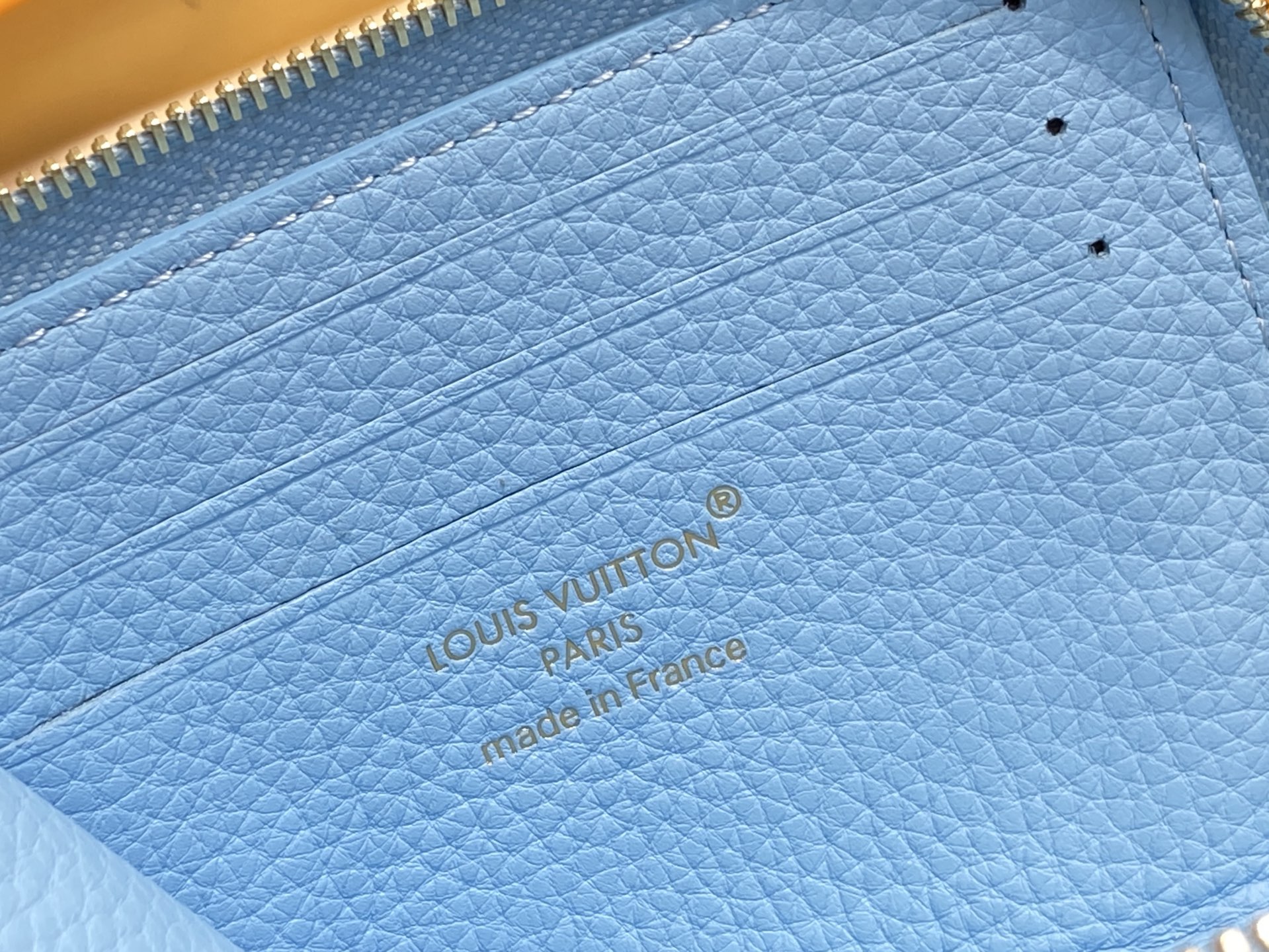 Louis Vuitton M27669 Blue Monogram Empreinte everyday shoulder