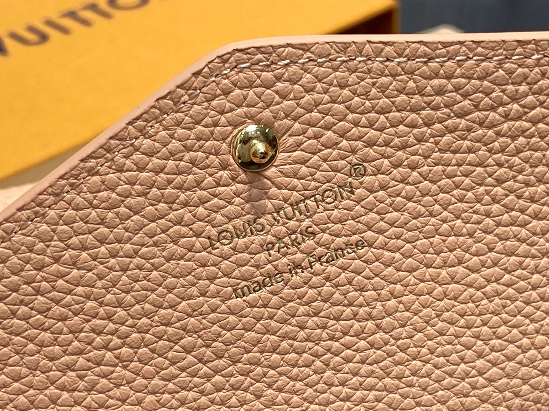 LV bag M27664 Sarah “ ” Series “ ” Maison Monogram Amplant LV 19 x 10 5 x 2 x x — photo 3