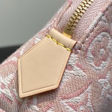 【顶级原单】M2A419粉色提花 牛仔小号化妆包 POCHETTE COSMÉTIQUE 小号化妆包 M2A320 白色 【顶级原单】M2A419粉色提花 牛仔小号化妆包 POCHETTE COSMÉTIQUE 小号化妆包 M2A320 白色