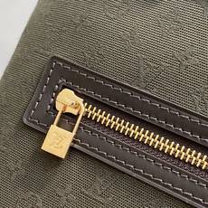 【顶级原单】M92681绿色 丹宁牛仔开口笑托特包中古包 Lucille 大号手提袋 (典藏款)Vintage Lv 手 【顶级原单】M92681绿色 丹宁牛仔开口笑托特包中古包 Lucille 大号手提袋 (典藏款)Vintage Lv 手