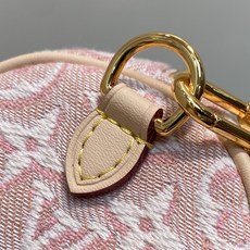 【顶级原单】M29881粉色提花 丹宁牛仔圆筒包腋下包 POCHETTE PAPILLON 手袋 本款 Pochette 【顶级原单】M29881粉色提花 丹宁牛仔圆筒包腋下包 POCHETTE PAPILLON 手袋 本款 Pochette