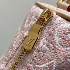 【顶级原单】M29881粉色提花 丹宁牛仔圆筒包腋下包 POCHETTE PAPILLON 手袋 本款 Pochette 【顶级原单】M29881粉色提花 丹宁牛仔圆筒包腋下包 POCHETTE PAPILLON 手袋 本款 Pochette