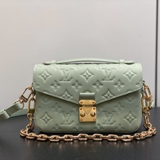 【顶级原单】M2A339薄荷绿 全皮压花链条邮差包 Pochette Métis East West 手袋 本款沐浴新季 【顶级原单】M2A339薄荷绿 全皮压花链条邮差包 Pochette Métis East West 手袋 本款沐浴新季