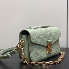 【顶级原单】M2A339薄荷绿 全皮压花链条邮差包 Pochette Métis East West 手袋 本款沐浴新季 【顶级原单】M2A339薄荷绿 全皮压花链条邮差包 Pochette Métis East West 手袋 本款沐浴新季