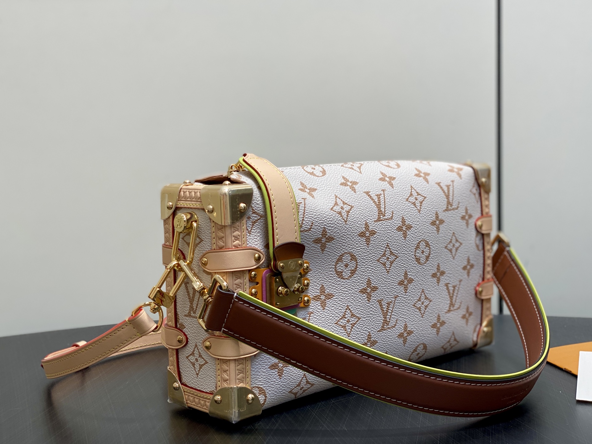 【顶级原单】M29913沙丘色 白花软盒子 SIDE TRUNK EAST-WEST 中号手袋 本款 Side Trun