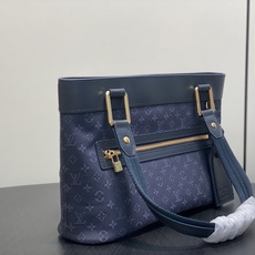 【顶级原单】M92680深蓝色 丹宁牛仔开口笑托特包中古包 Lucille 小号手提袋 (典藏款)Vintage Lv 【顶级原单】M92680深蓝色 丹宁牛仔开口笑托特包中古包 Lucille 小号手提袋 (典藏款)Vintage Lv