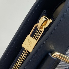 【顶级原单】M92610蓝白色 丹宁牛仔开口笑托特包中古包 Lucille 小号手提袋 (典藏款)Vintage Lv 【顶级原单】M92610蓝白色 丹宁牛仔开口笑托特包中古包 Lucille 小号手提袋 (典藏款)Vintage Lv