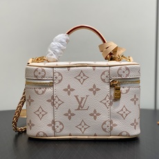 【顶级原单】M29782沙丘色 拼色链条化妆包 VANITY CHAIN POUCH 手袋 Vanity Chain P 【顶级原单】M29782沙丘色 拼色链条化妆包 VANITY CHAIN POUCH 手袋 Vanity Chain P