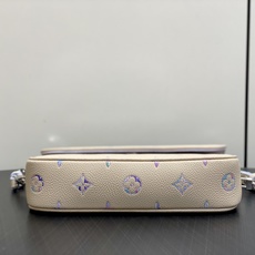 【顶级原单】M29770米白幻彩紫 全皮压花链条腋下包 本款 Wallet on Chain Ivy 手袋 取材 Mon 【顶级原单】M29770米白幻彩紫 全皮压花链条腋下包 本款 Wallet on Chain Ivy 手袋 取材 Mon