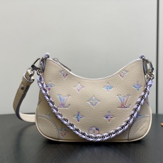 【顶级原单】M29779米白幻彩紫 全皮压花链条牛角包 Nano Boulogne 牛角手袋 Monogram Empr 【顶级原单】M29779米白幻彩紫 全皮压花链条牛角包 Nano Boulogne 牛角手袋 Monogram Empr